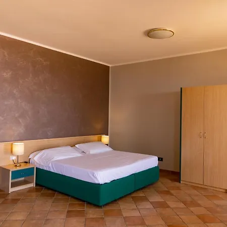 Federica 3* Riace Marina