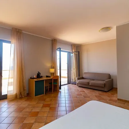 Federica Hotel 3*