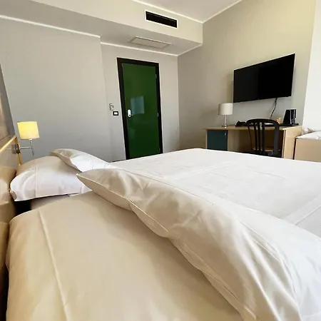 Federica Hotel 3*