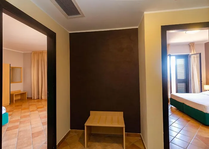 Federica 里亚切滨海